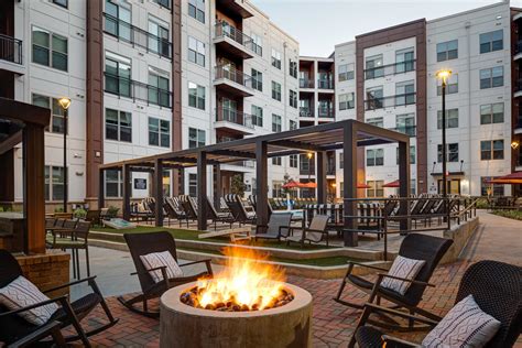 Alton optimist park - At Alton Optimist Park Apartments, you can feel the pulse of Charlotte right outside your door. Enjoy a unique living experience where everything is within your reach, from the city’s buzzing entertainment hubs to its fine dining and shopping destinations. On the doorstep of Uptown, NoDa, and, and just steps away from …